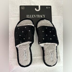 Ellen Tracy Slippers NWT